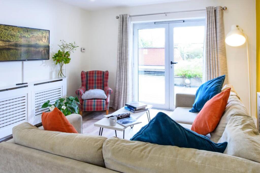 Luxury City Apartment Underground Parking 5* Belfast Eksteriør bilde