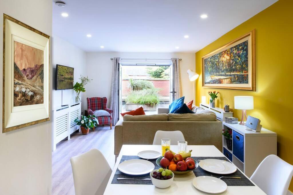 Luxury City Apartment Underground Parking 5* Belfast Eksteriør bilde